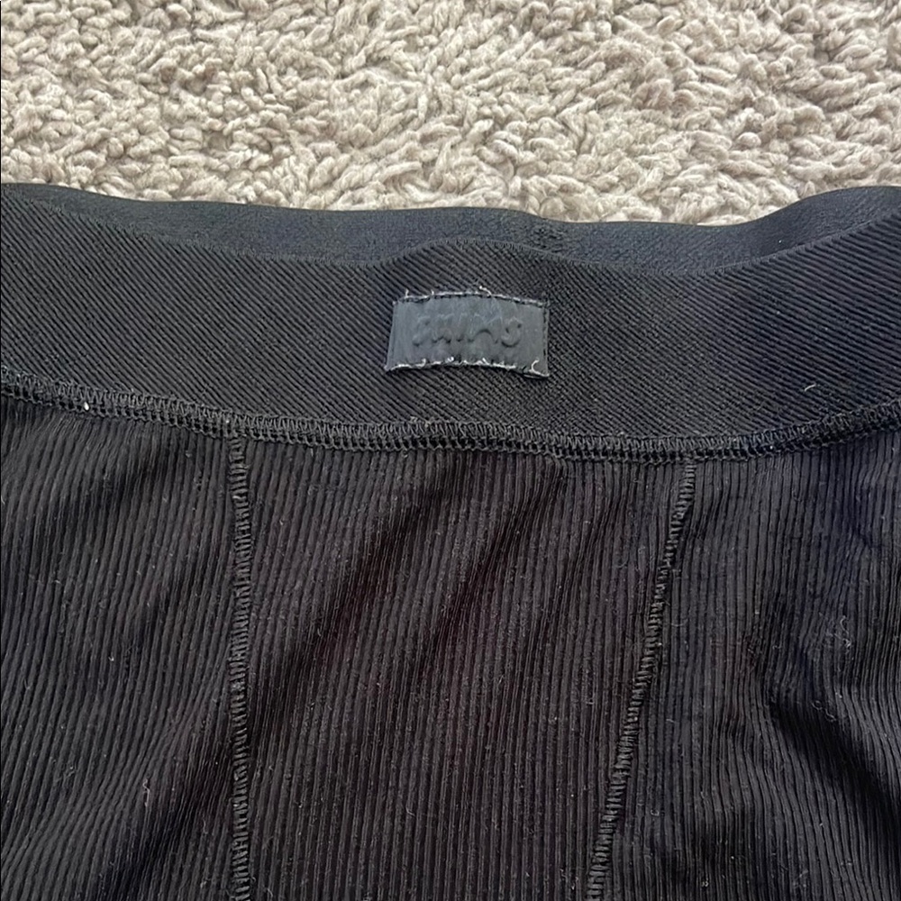 Black Ribbed Shorts - Picture 2 of 3